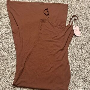 NWT Quince Brown Sleeveless Maxi Dress